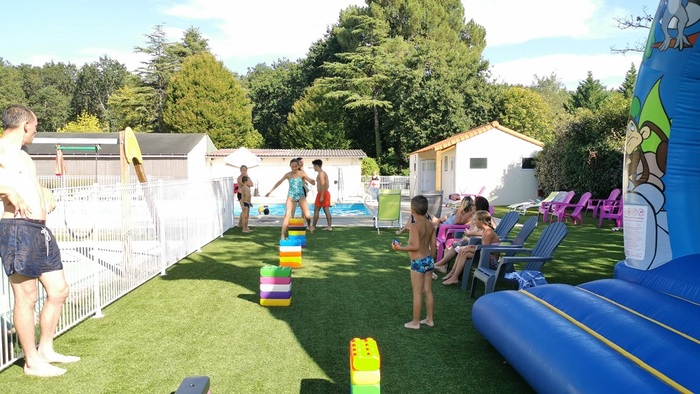 vacances en famille avec piscine vendée